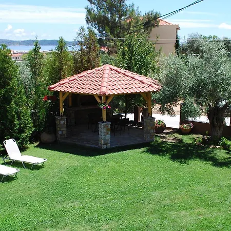 Family House Emerald *