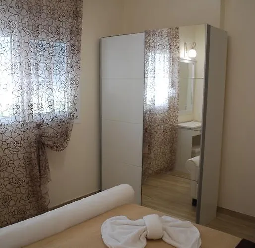 Family House Emerald *